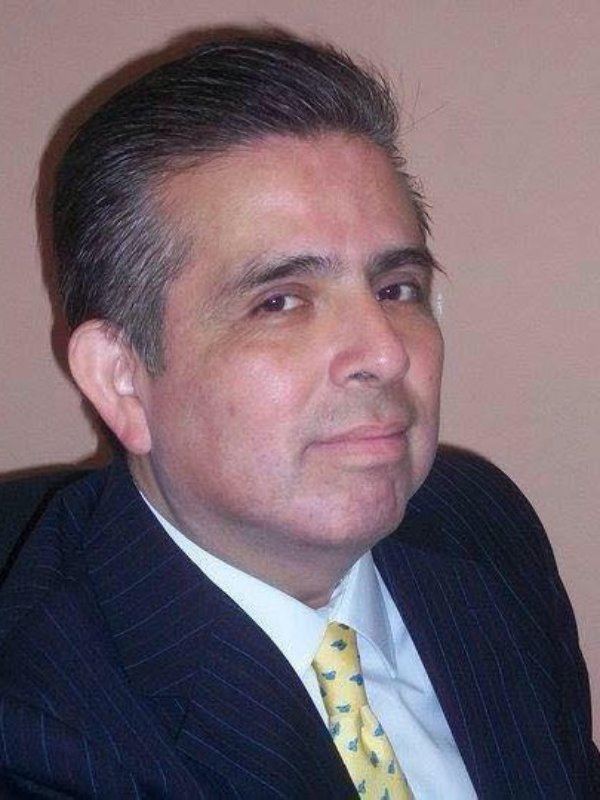 Fotografía delDr. Miguel Ángel Cuello