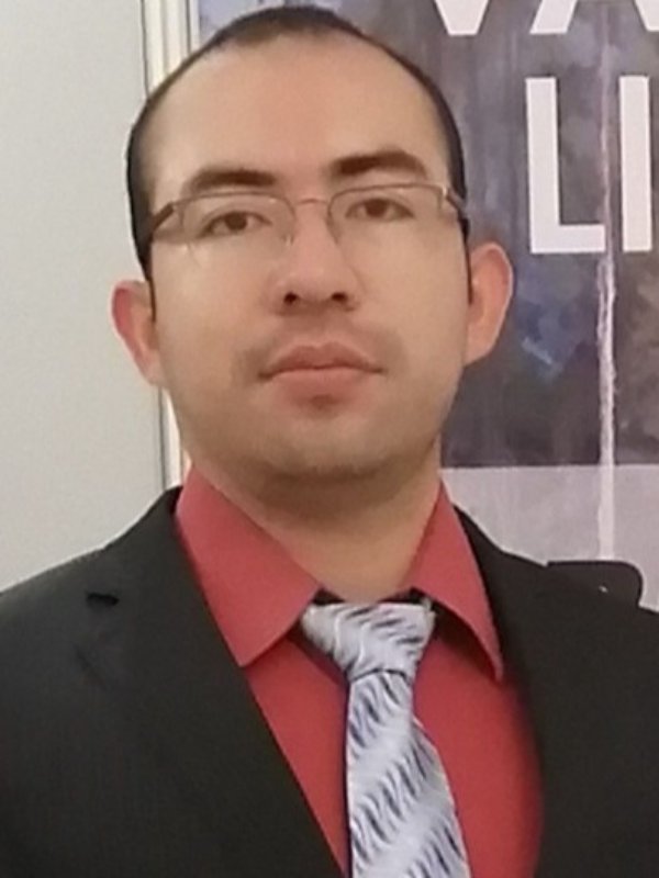 Fotografía delDr. Riky Luis Perez