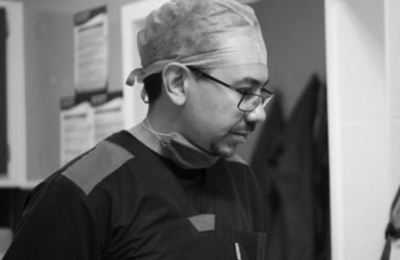 Fotografía delDr. Manuel Cabada Gamboa