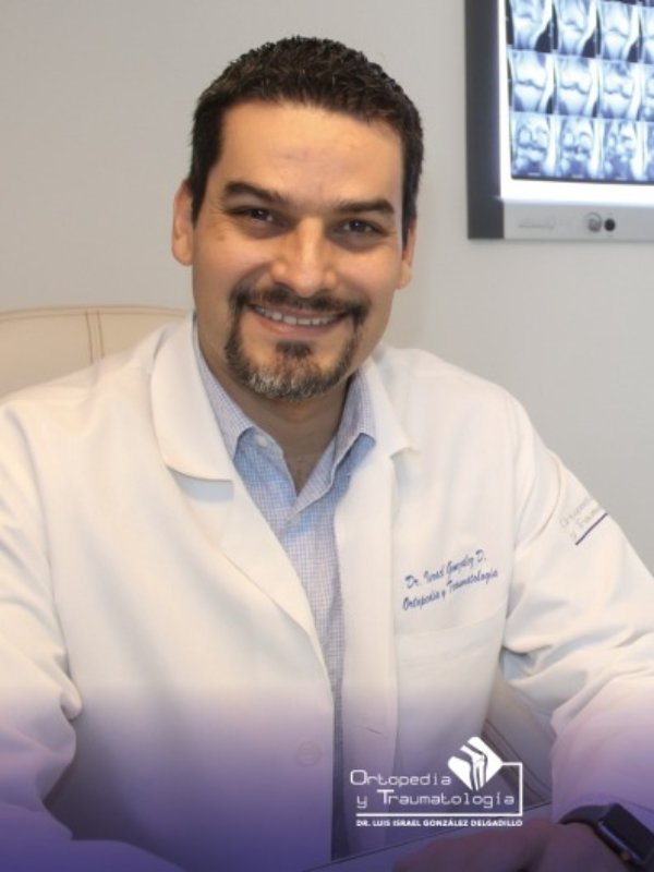 Fotografía delDr. Israel González