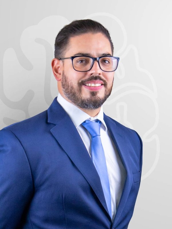 Fotografía delDr. Sergio Garza