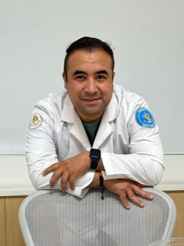 Fotografía delDr. Hugo Anduaga