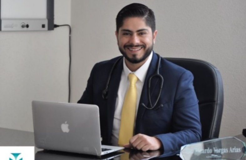 Fotografía delDr. Ricardo Vargas