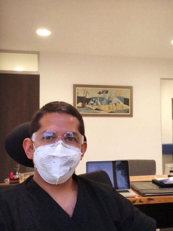 Fotografía delDr. Luis Trujillo Ortiz