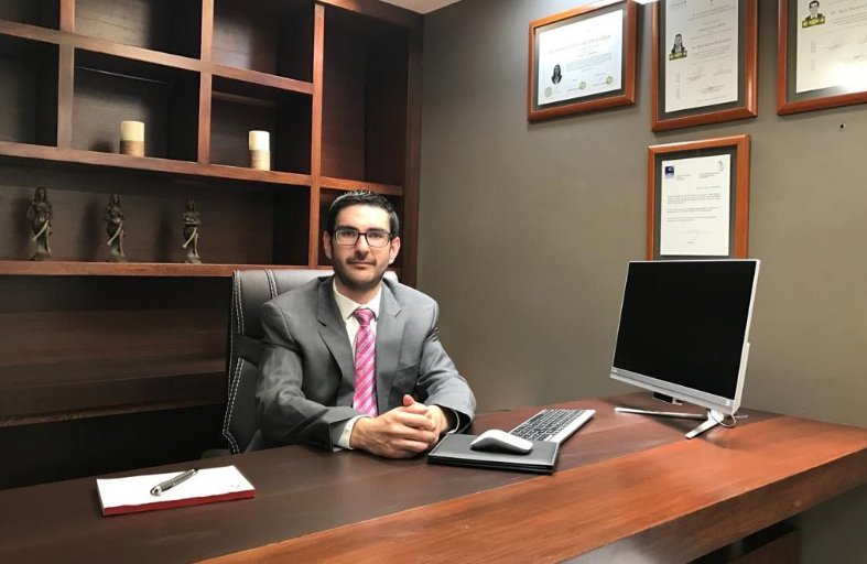 Fotografía delDr. Alan Navarro Sánchez