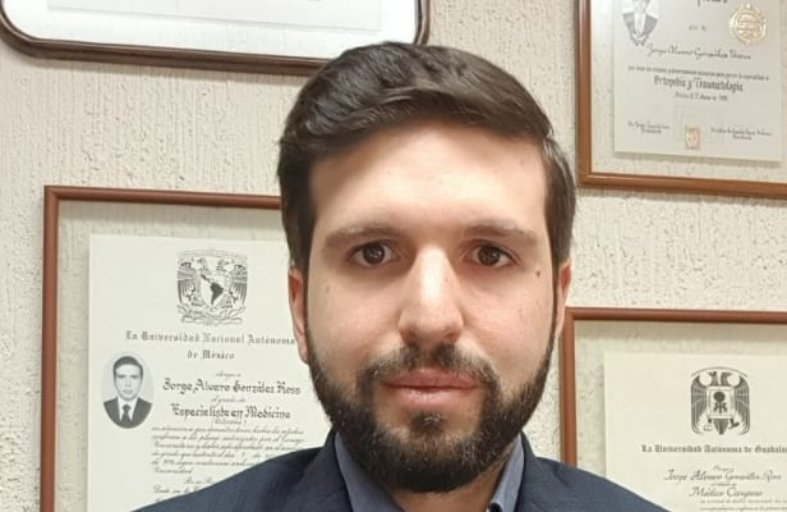 Fotografía delDr. Jórge Álvaro González Ross