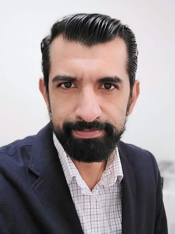 Fotografía delDr. José Jesús Cortés Ruiz