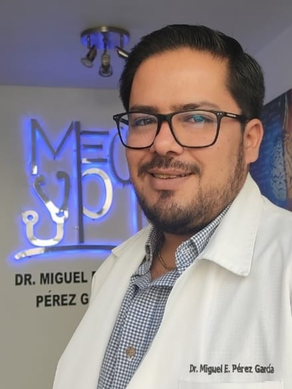 Fotografía delDr. Miguel Enrique Pérez García