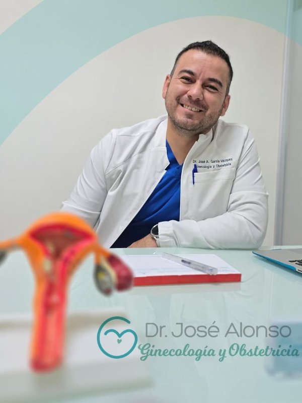 Fotografía delDr. Alonso García