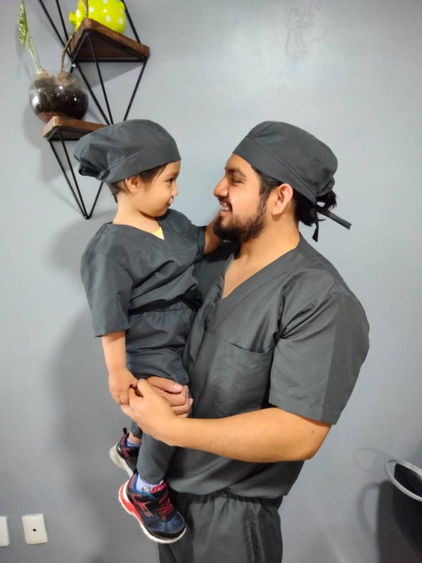 Fotografía delDr. Gabriel Terán