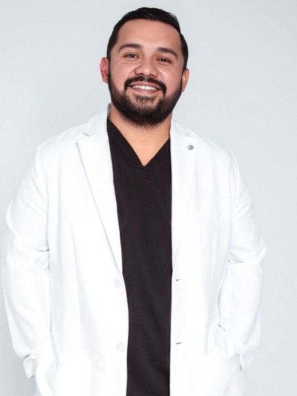 Fotografía delDr. José Evit Rosado Ramos