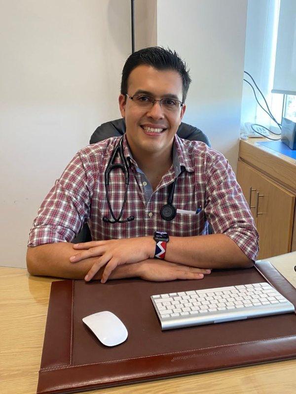 Fotografía delDr. Guillermo Muñoz
