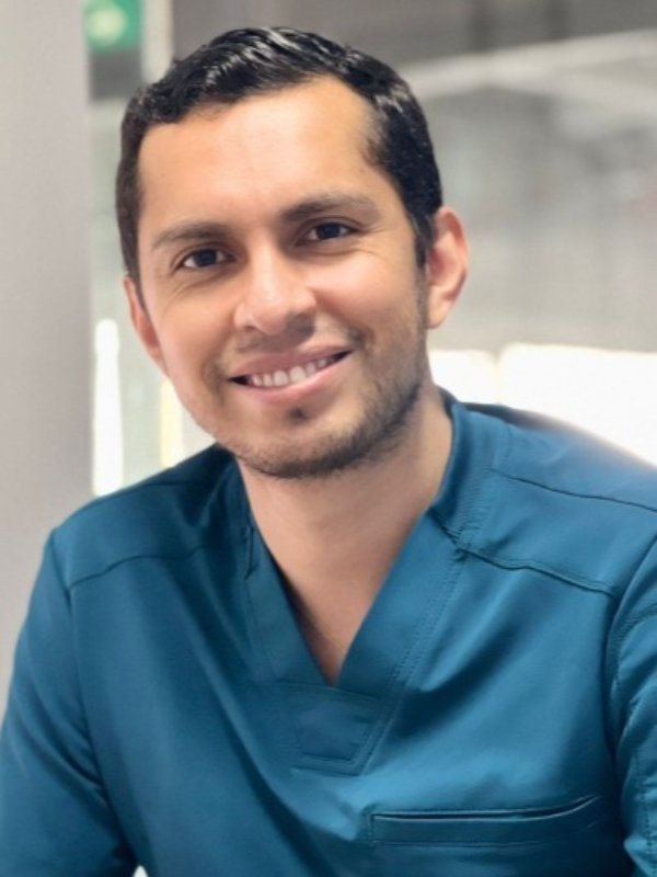 Fotografía delDr. Orlando Cue