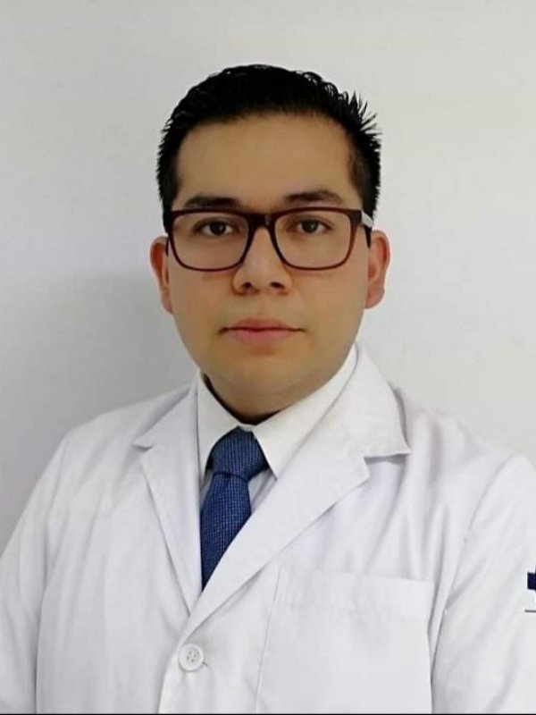 Fotografía delDr. Raymundo Hernández