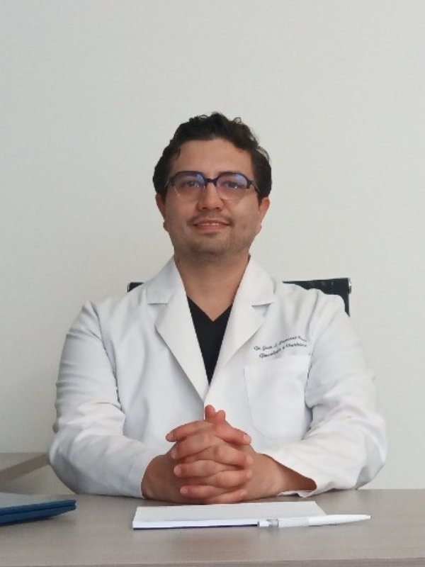 Fotografía delDr. Luis Lorenzana