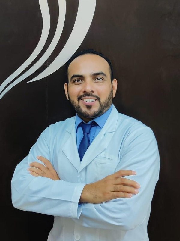 Fotografía delDr. Lizardo Canto