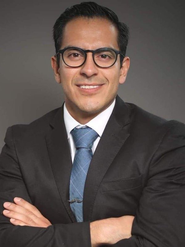 Fotografía delDr. Alfonso Mitre