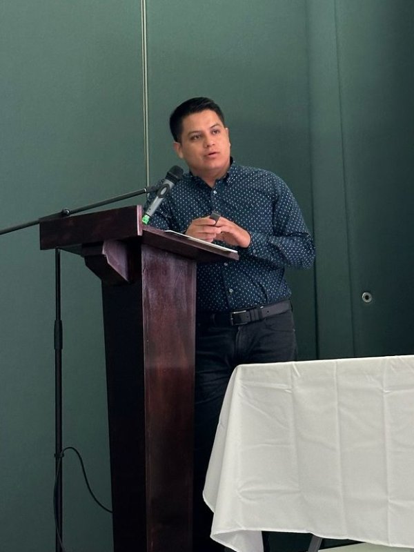 Fotografía delDr. Gabriel García