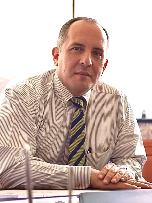 Fotografía delDr. Raúl Gaxiola Werge