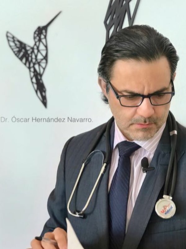 Fotografía delDr. Oscar Hernández