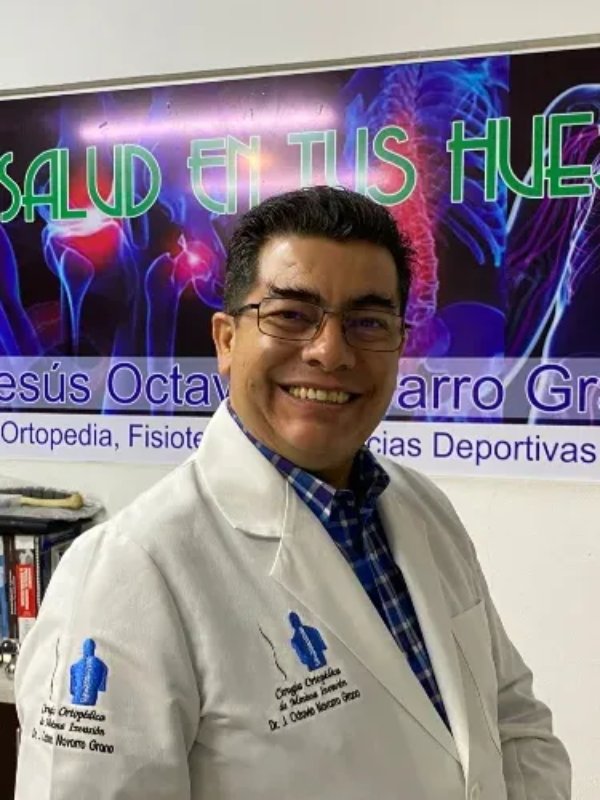 Fotografía delDr. Jesús Navarro