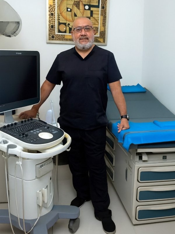 Fotografía delDr. Félix Martínez Moreno