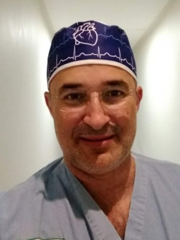 Fotografía delDr. Ricardo Lozano González