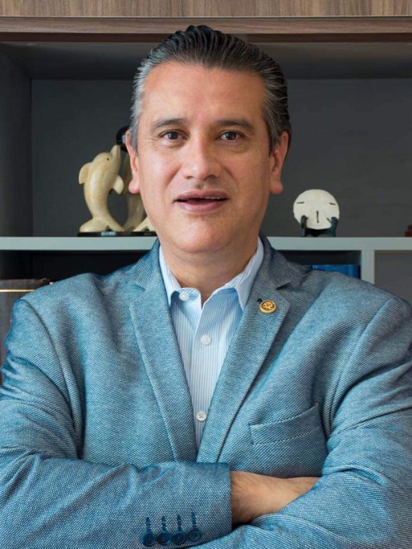 Fotografía delDr. Ernesto González