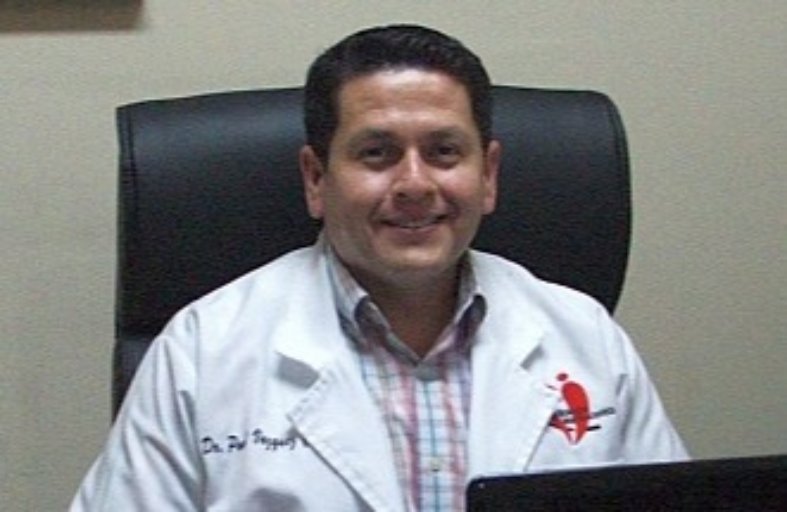 Fotografía delDr. Paúl Vázquez
