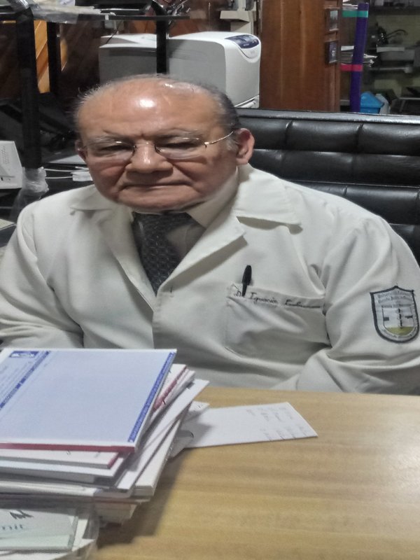 Fotografía delDr. Ignacio Romualdo Colmenares Montes