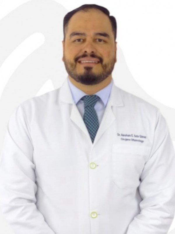 Fotografía delDr. Abraham Soto