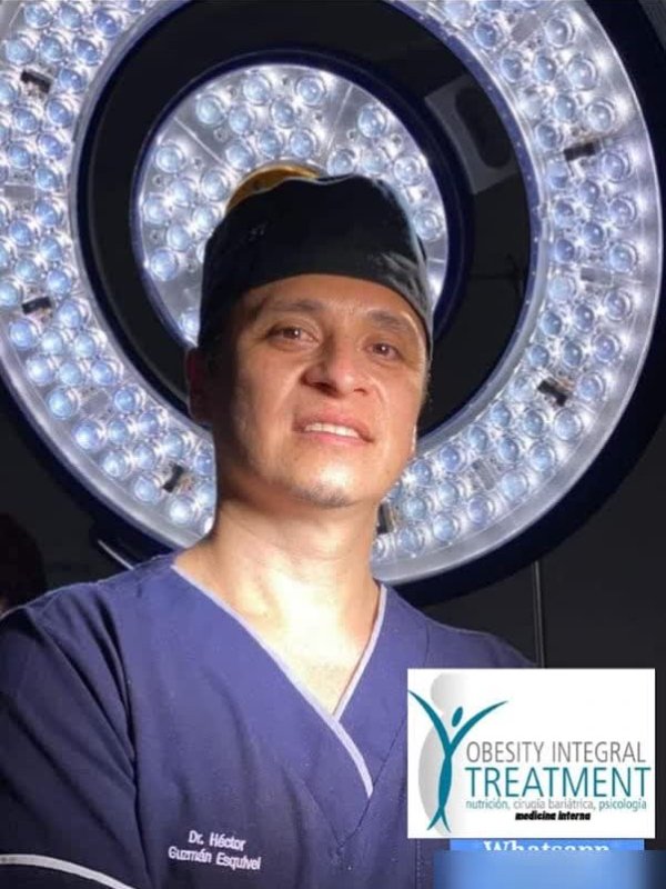 Fotografía delDr. Héctor Guzmán