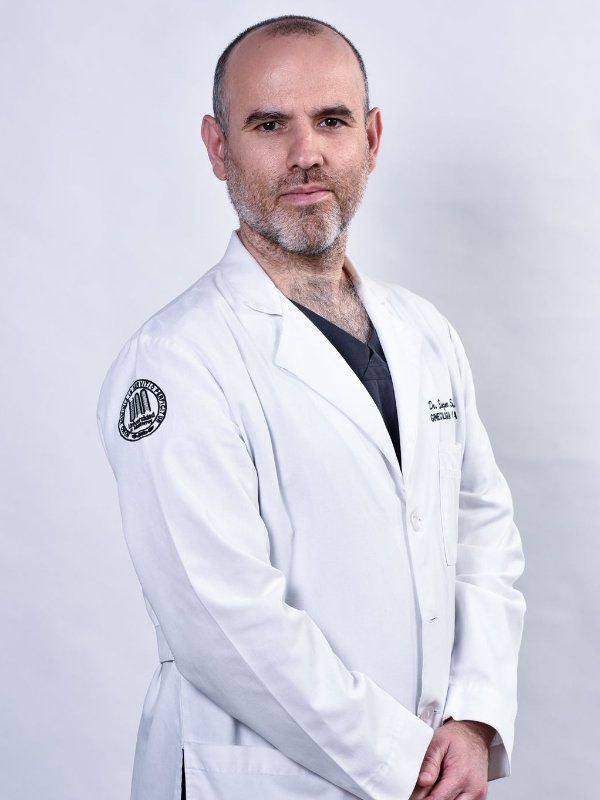 Fotografía delDr. Eleazar Salazar González