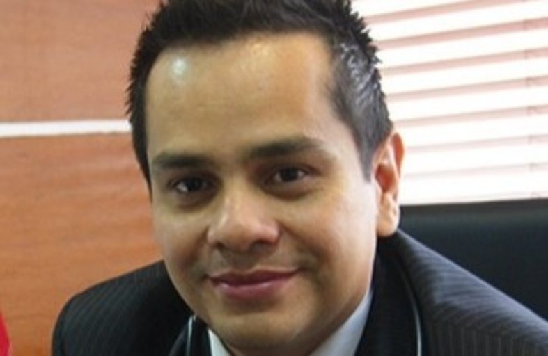 Fotografía delDr. Ángel Monribot