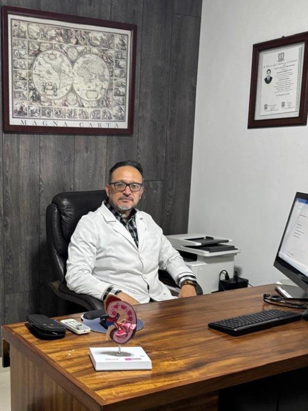 Fotografía delDr. Alejandro Chávez Durán