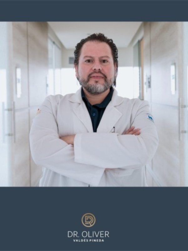 Fotografía delDr. Jorge Oliver Valdes Pineda